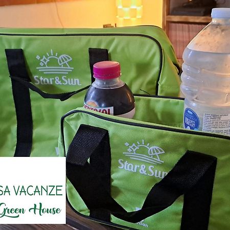 Casa Vacanze Green House 泰拉西尼 外观 照片