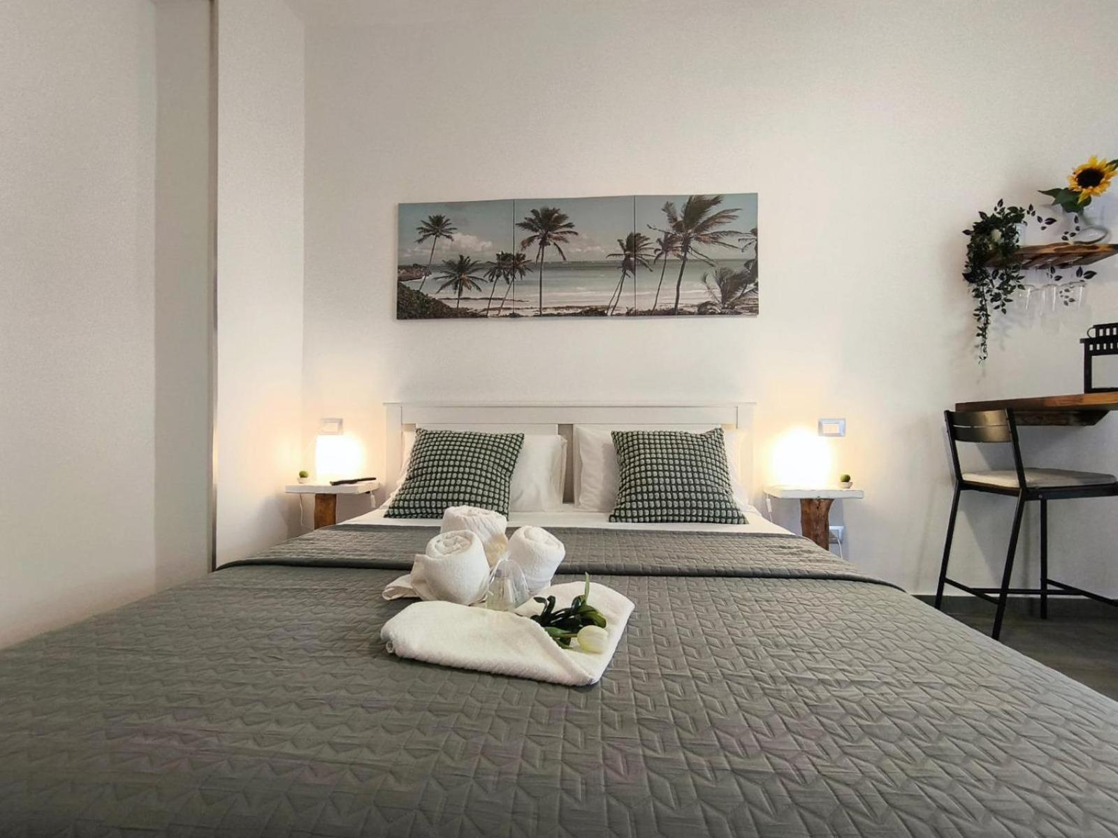 Casa Vacanze Green House 泰拉西尼 外观 照片